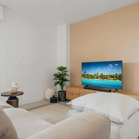 Casa Oasis Garden & Bbq Apartment Estepona
